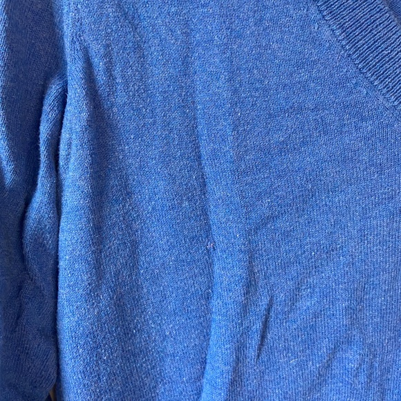 J Crew JCrew Royal Blue Cotton V Neck Sweater Minor Flaw Size Small - Picture 2 of 5